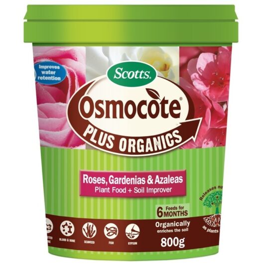 Osmocote Plus Organics Fertiliser: Roses, Gardenias, Azaleas and Camellias 700g