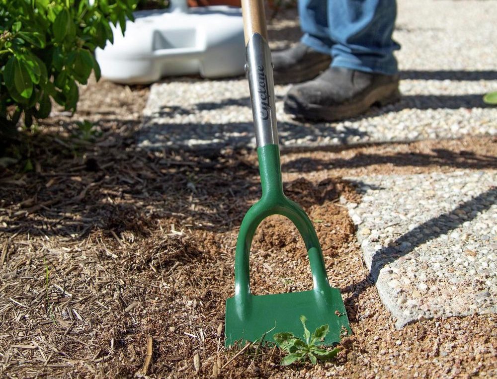 Push pull hoe, garden, digging soil