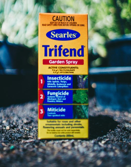 A 200ml box of Searles Trifend Concentrate 200ml is sitting on the ground.